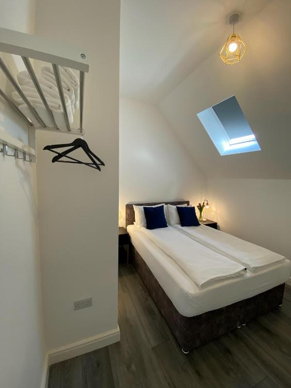Apartment image 3