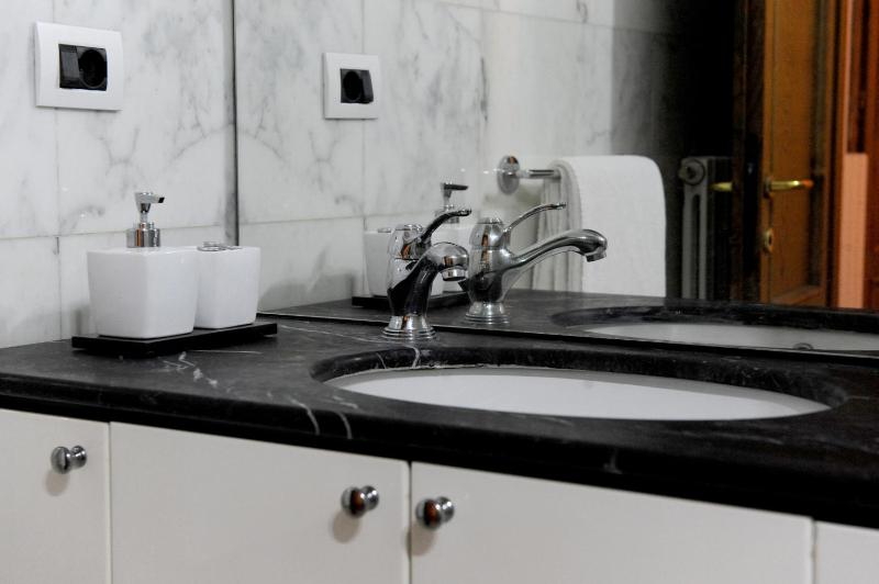 ARIA DI CASA APARTMENT - image 3