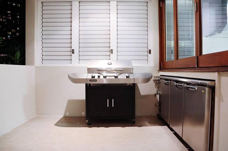 The Palm - Best Location in Surfers Paradise - image 16