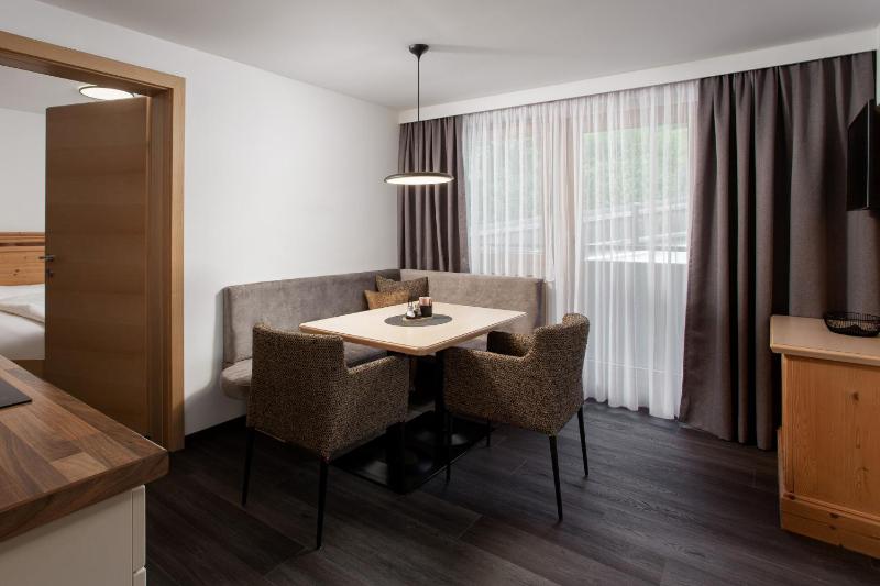 Two-Bedroom Apartment (6 Adults) image 1