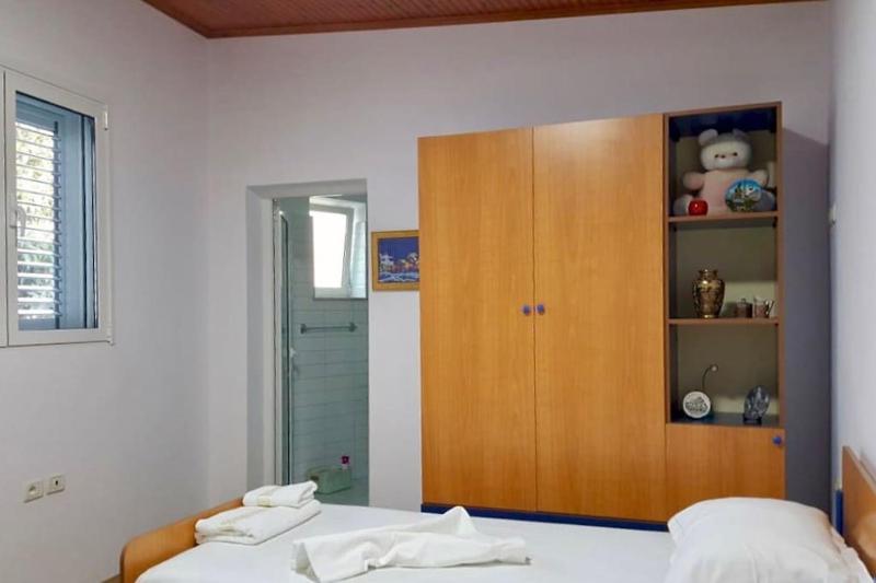 Spacious modern house in the heart of Berat - image 6