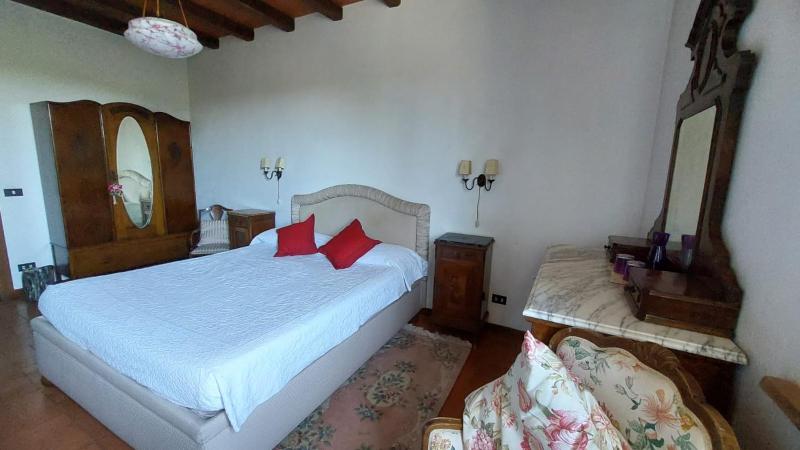 Double Room image 2