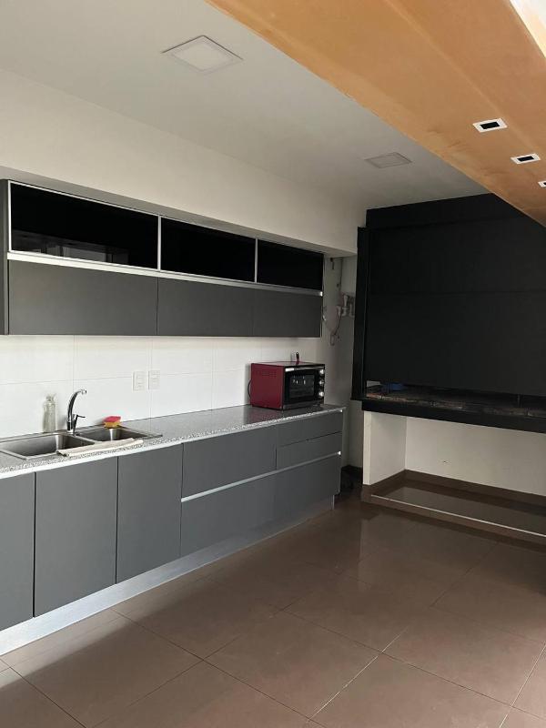 Apartamento céntrico con las mejores vistas de Mendoza - image 9