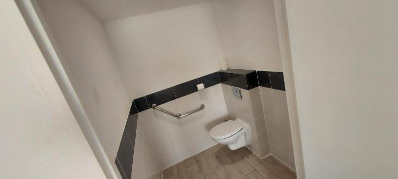 Double Room - Disability Access image 3