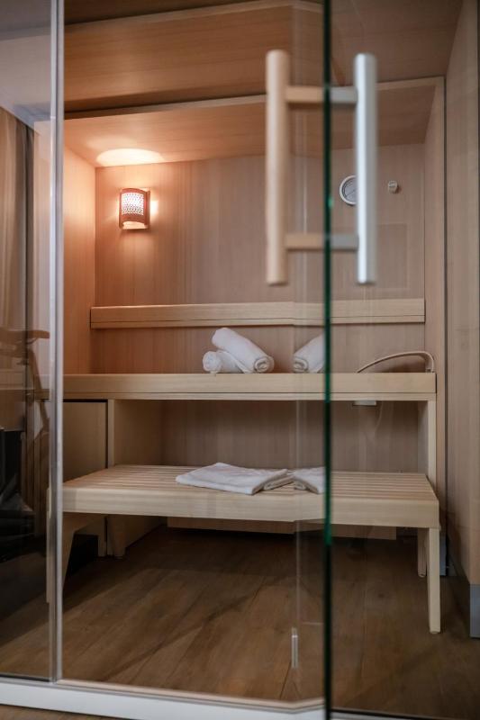Suite -4 Guests image 4