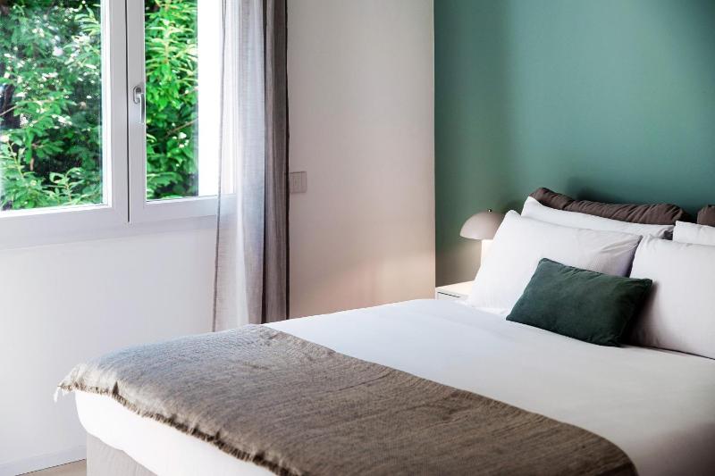 Lario Suite Apartments by Quokka 360 - With Parking Close To Como City - image 6