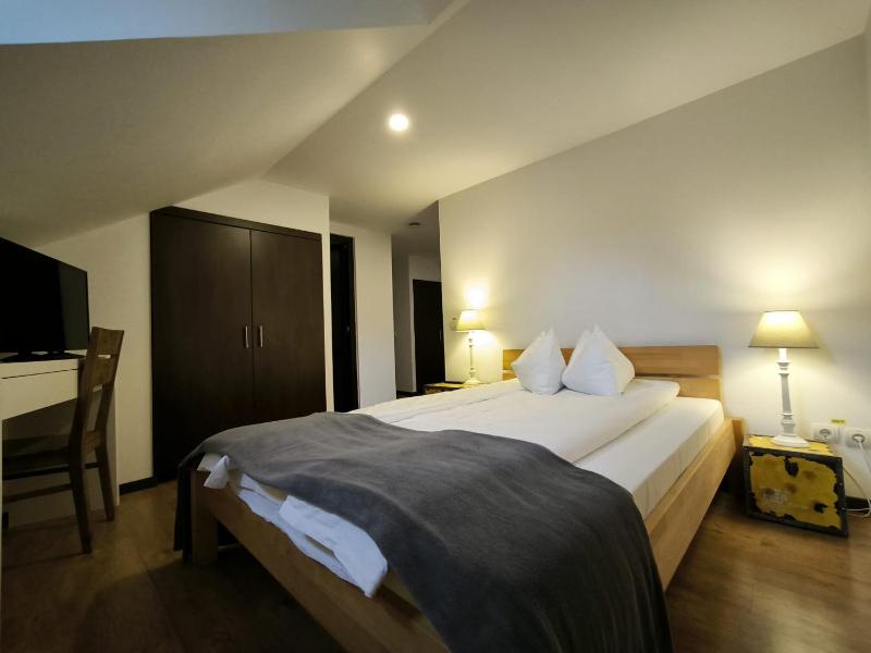 Junior Suite image 2
