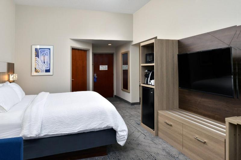 Executive King Suite image 4