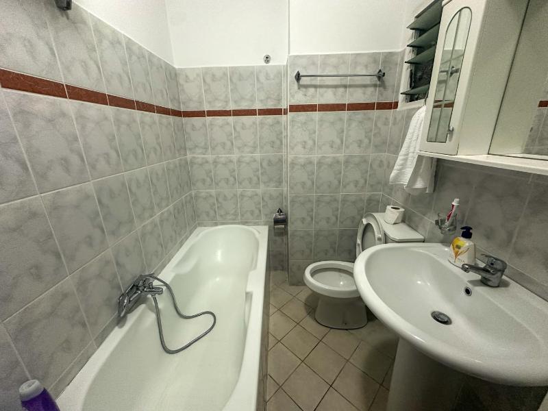 Blue Breeze Apartament Saranda - image 13