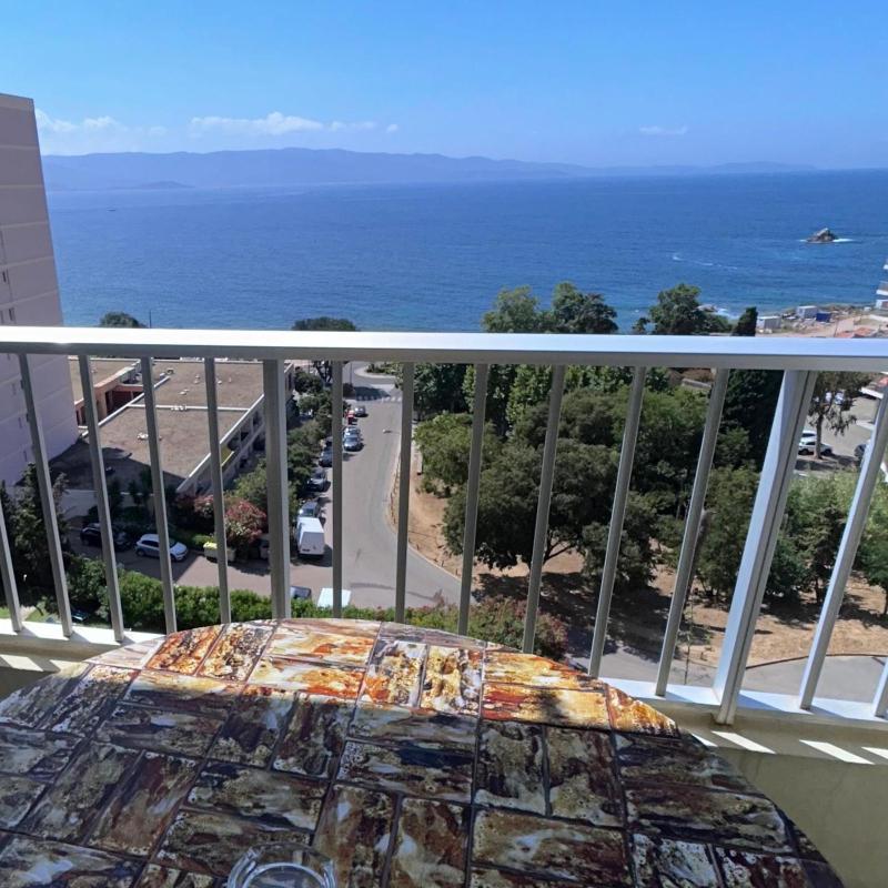 Twin Room with Sea View image 2