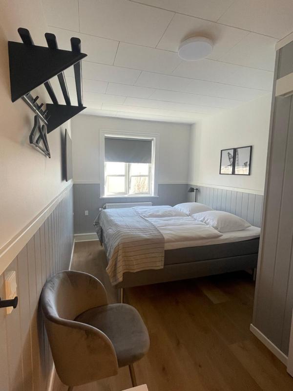 Standard Quadruple Room image 1