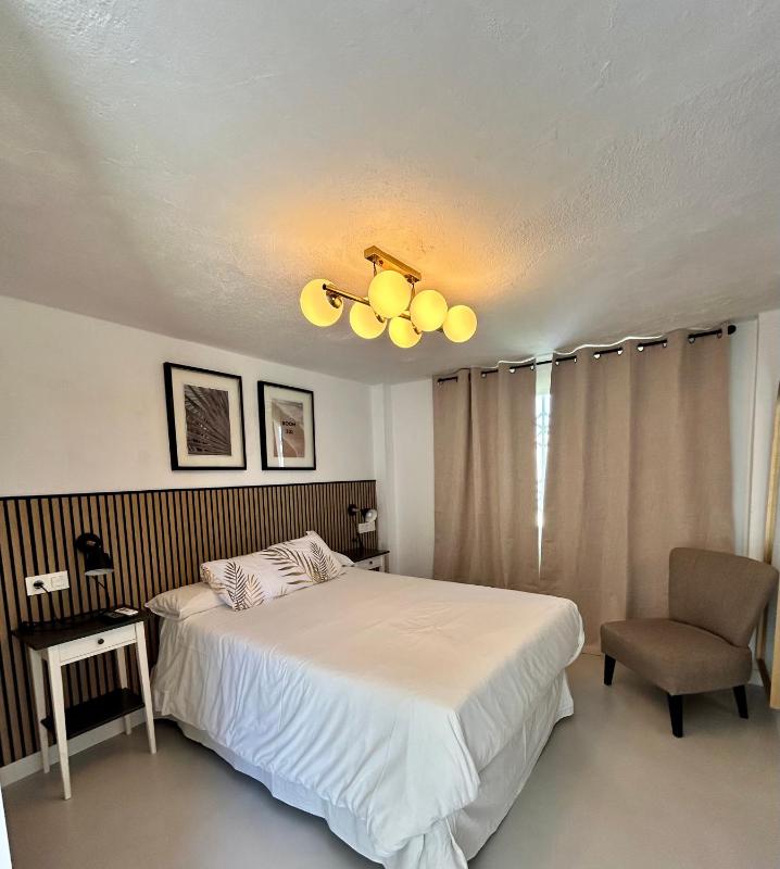Double or Twin Room  image 1