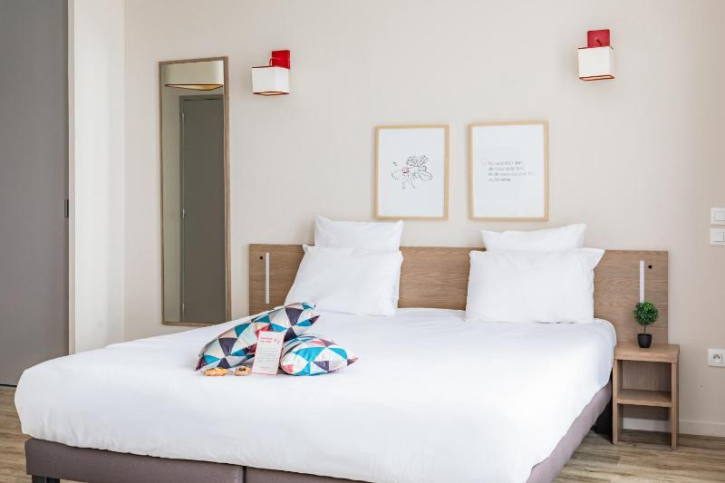 Superior Apartment image 1