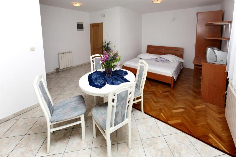 Apartments in Beautiful Split - image 23
