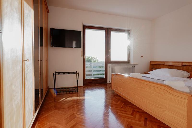 Apartments Silvana by EL-PI TOURS - image 10