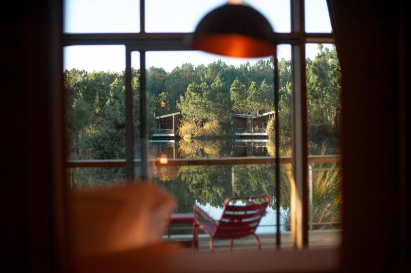 Deluxe Suite image 1