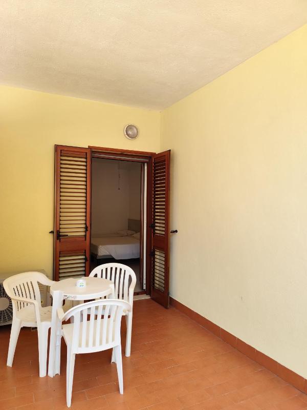 Triple Room image 2
