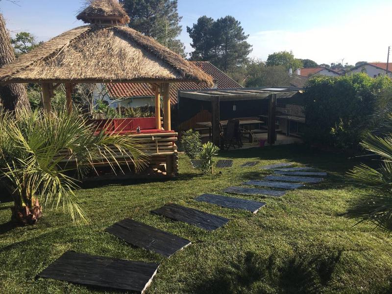 Villa OHANA pour 8 personnes avec piscine et cuisine d'été. Wifi gratuit - image 18