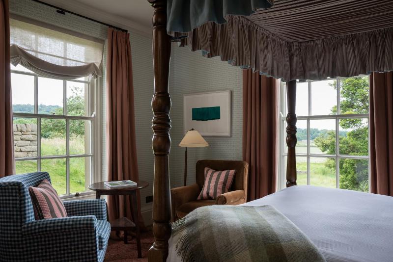 Superior Double Room image 3
