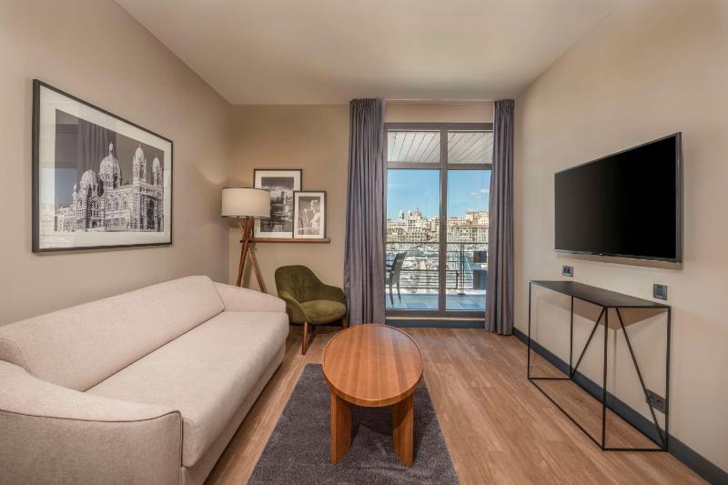 Suite with Terrace and Port View image 1