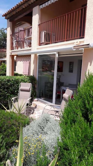 Appartement climatisé 4 personnes dans une résidence avec piscine - image 11