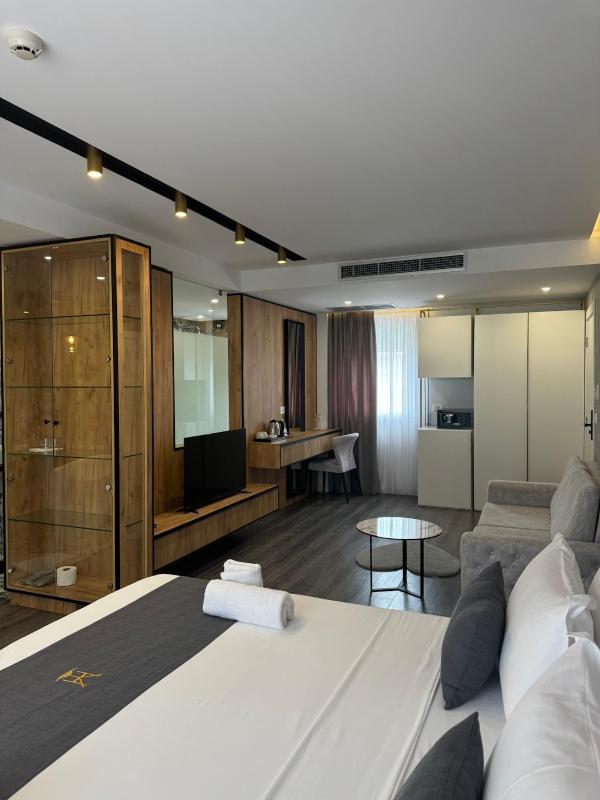 Superior Suite with Sea View image 4