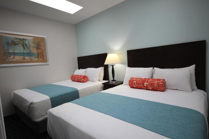 Two-Bedroom Suite image 3