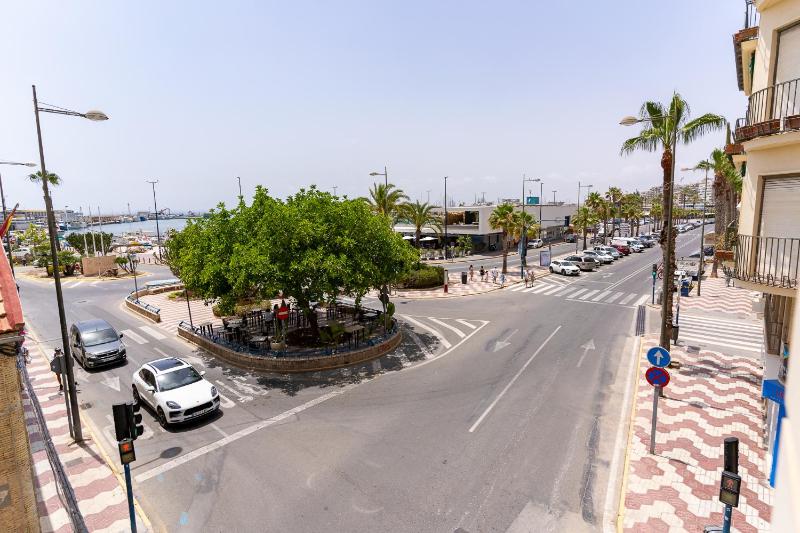 rentafive - Centro - A/A - 1min playa - image 27