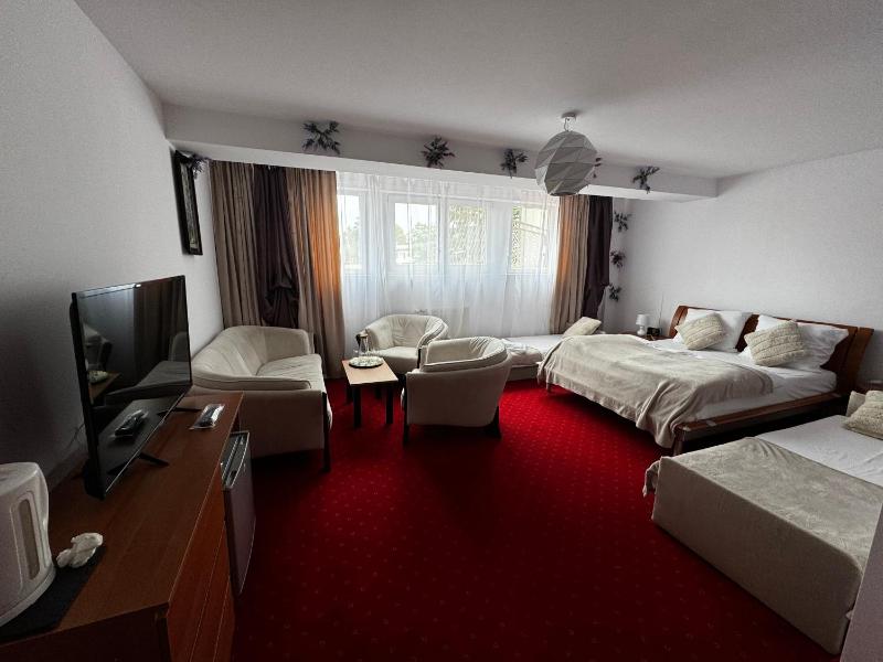 DW Butik Hotel w centrum 300m od morza - image 47
