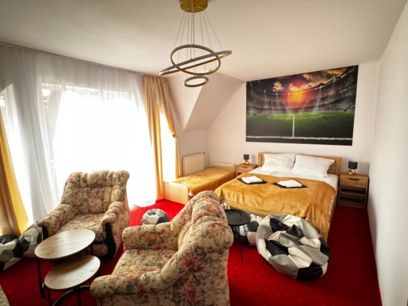 DW Butik Hotel w centrum 300m od morza - image 37