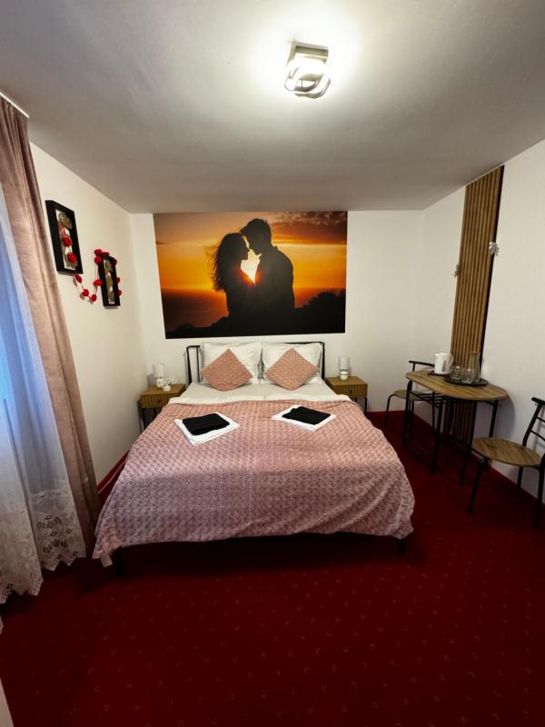 DW Butik Hotel w centrum 300m od morza - image 32