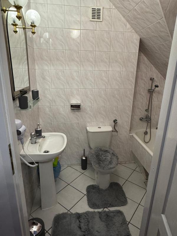 DW Butik Hotel w centrum 300m od morza - image 4