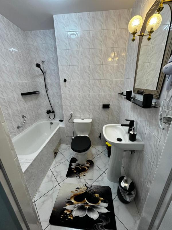 DW Butik Hotel w centrum 300m od morza - image 19