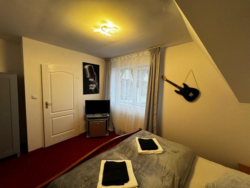 DW Butik Hotel w centrum 300m od morza - image 33