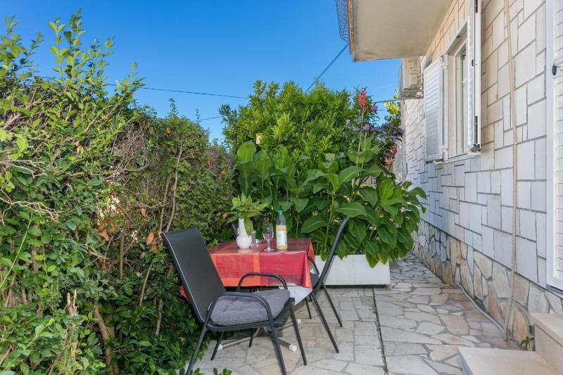 Apartments by the sea Supetar Brac - 17227 - image 20