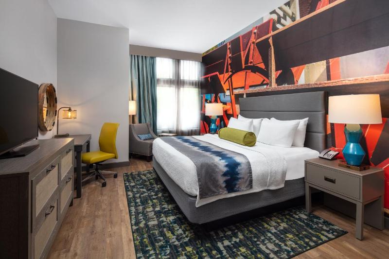 Standard Room image 2
