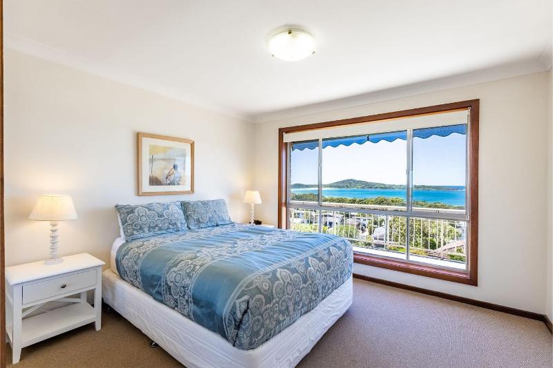 10 Garuwa Street - Fabulous Fingal Bay water views - image 19