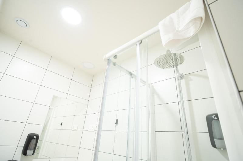 Adventure Hostel Madrid - image 6
