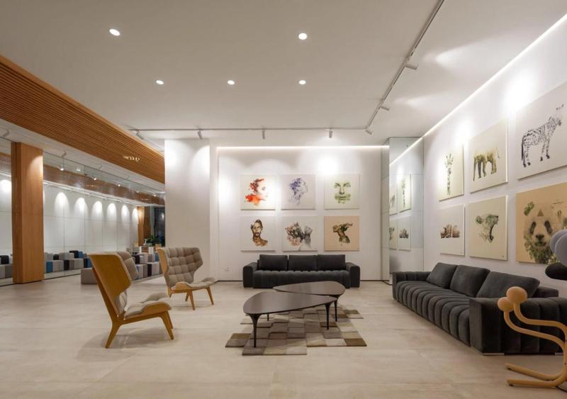 Depa de 3 dormitorios con piscina jacuzzi y parking gratis - image 5