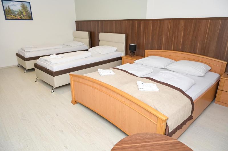 Family Double Room image 2