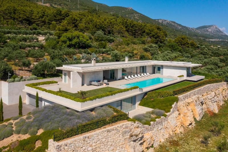 Villa Radun Home with Grand Heated Pool - image 18