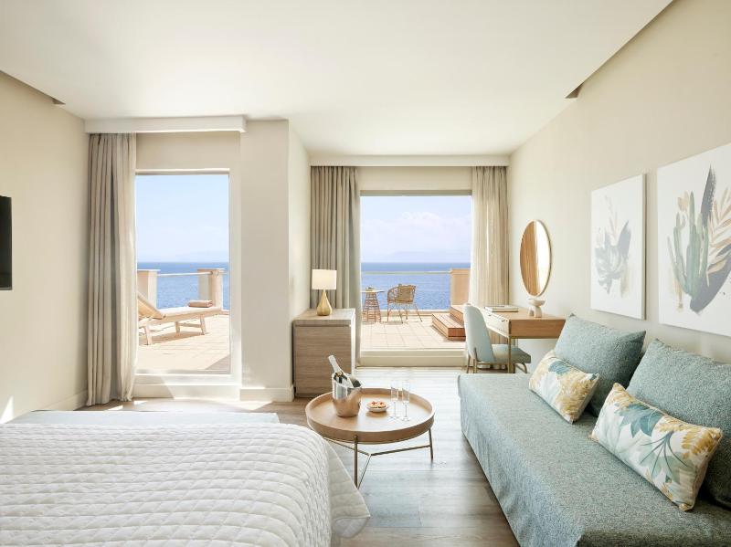  Junior Suite Grand Terrace Whirlpool Sea View (Panorama)    image 1