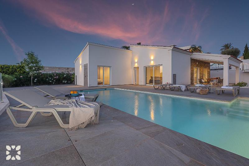 Villa Alegranza by Abahana Villas - image 7