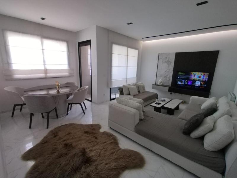 California house Images