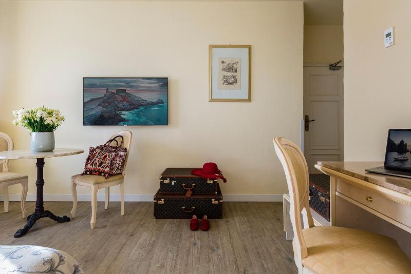 Hotel London - image 47