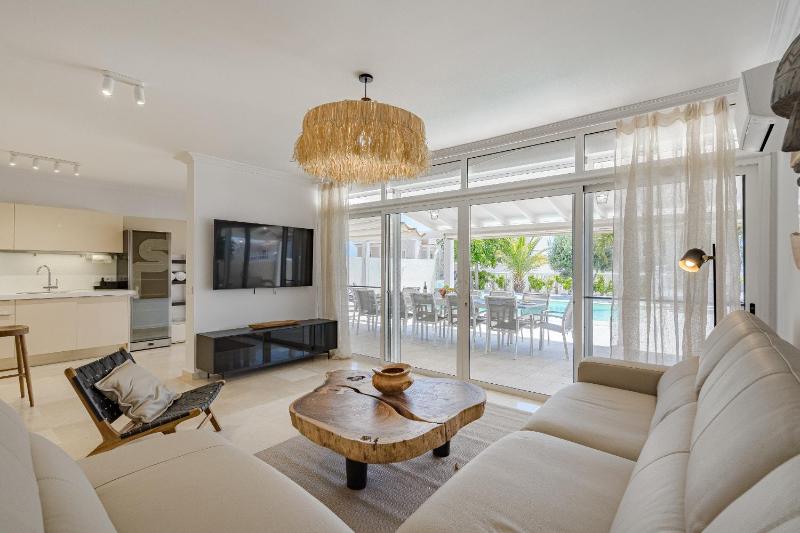 Villa Sabina - 6 bedroom house - image 34
