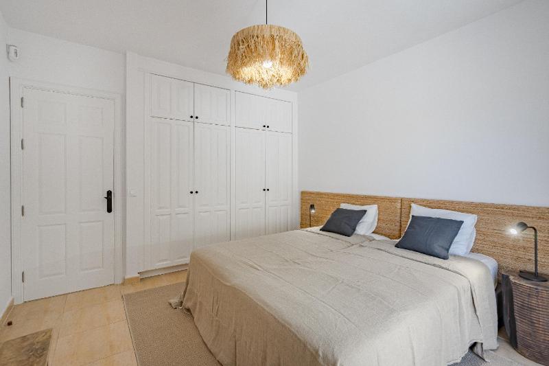 Villa Sabina - 6 bedroom house - image 32