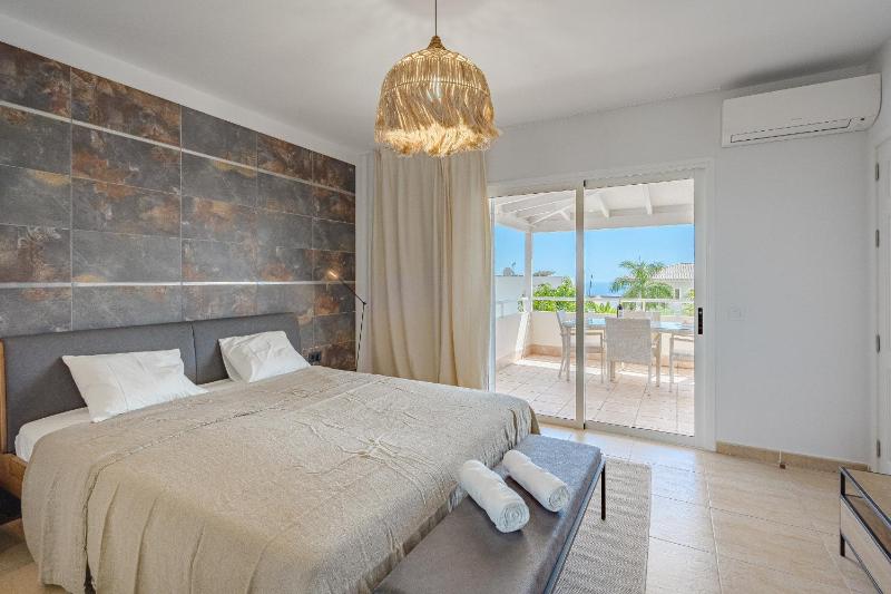 Villa Sabina - 6 bedroom house - image 28