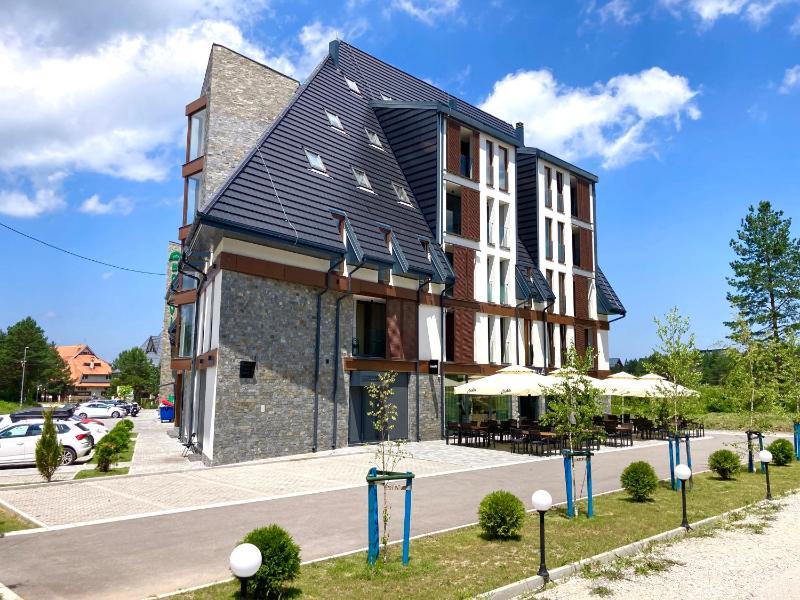 Central green - image 10