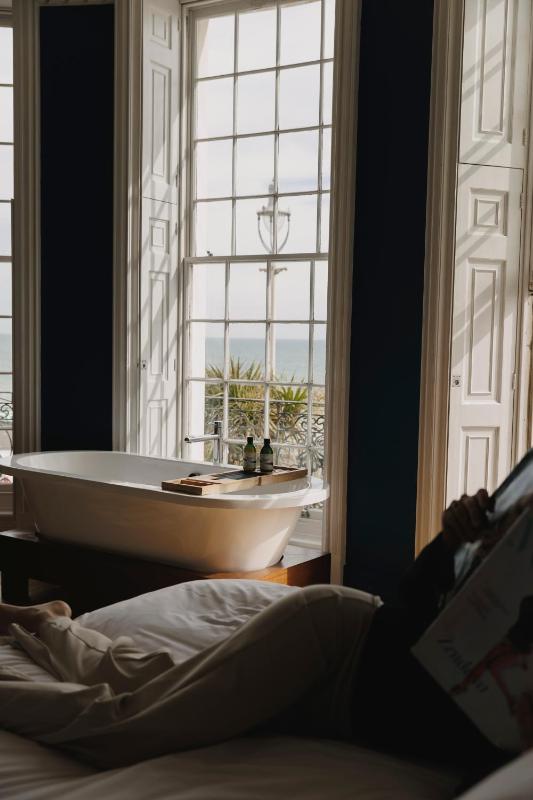 Deluxe Double Room with Balcony and Sea View image 4